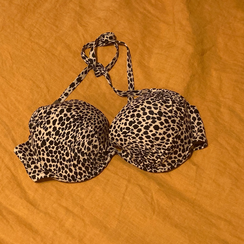Victoria’s Secret Cheetah Halter Bikini top 36DDD